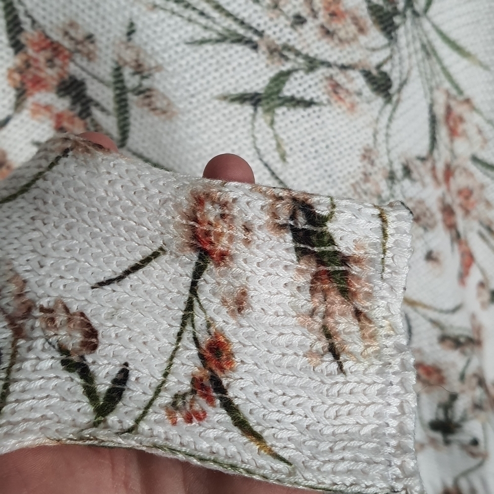 Italian Collezioni Leonardo Floral Knit Sweater Womens Size Small Spring Neutral - Picture 5 of 14